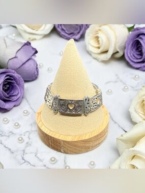 🩶Silver Tone Filigree Heart Panel Link Bracelet/EUC🩶